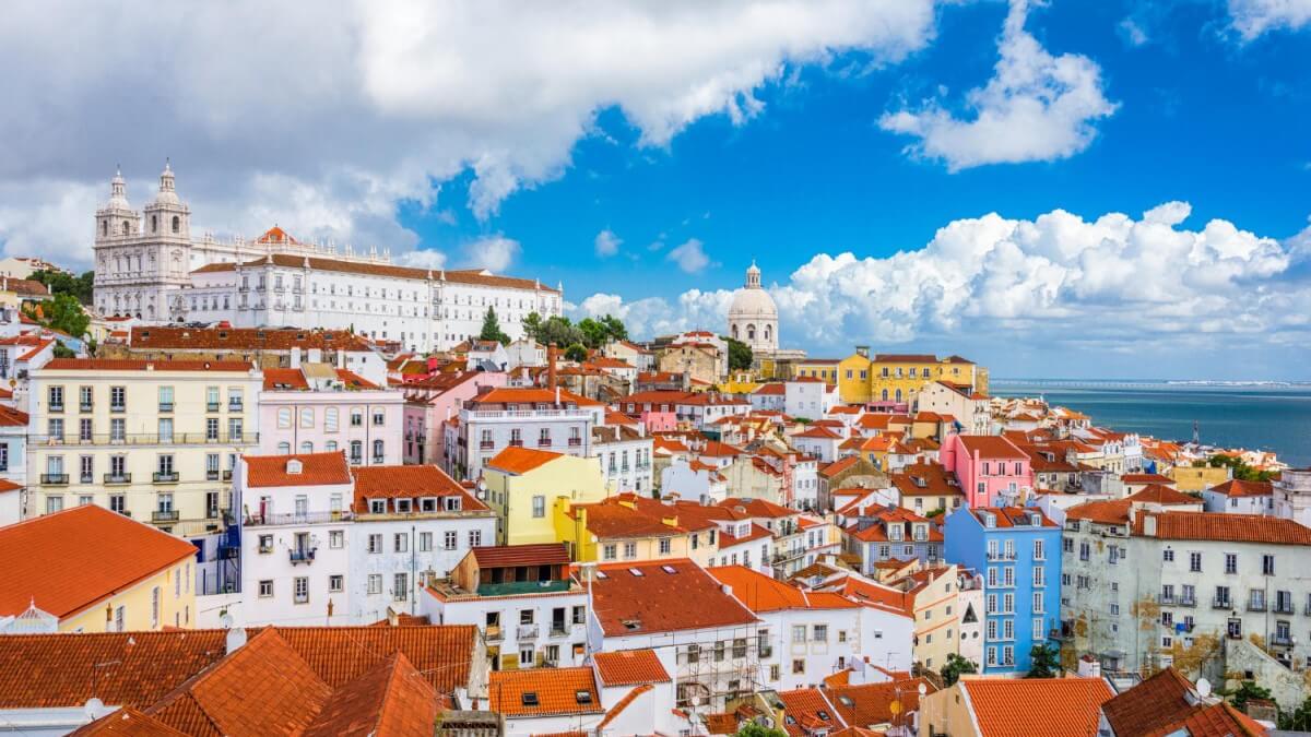 More Than 18,000 Foreign Families Have Benefited From Portugal’s Golden Visa So Far