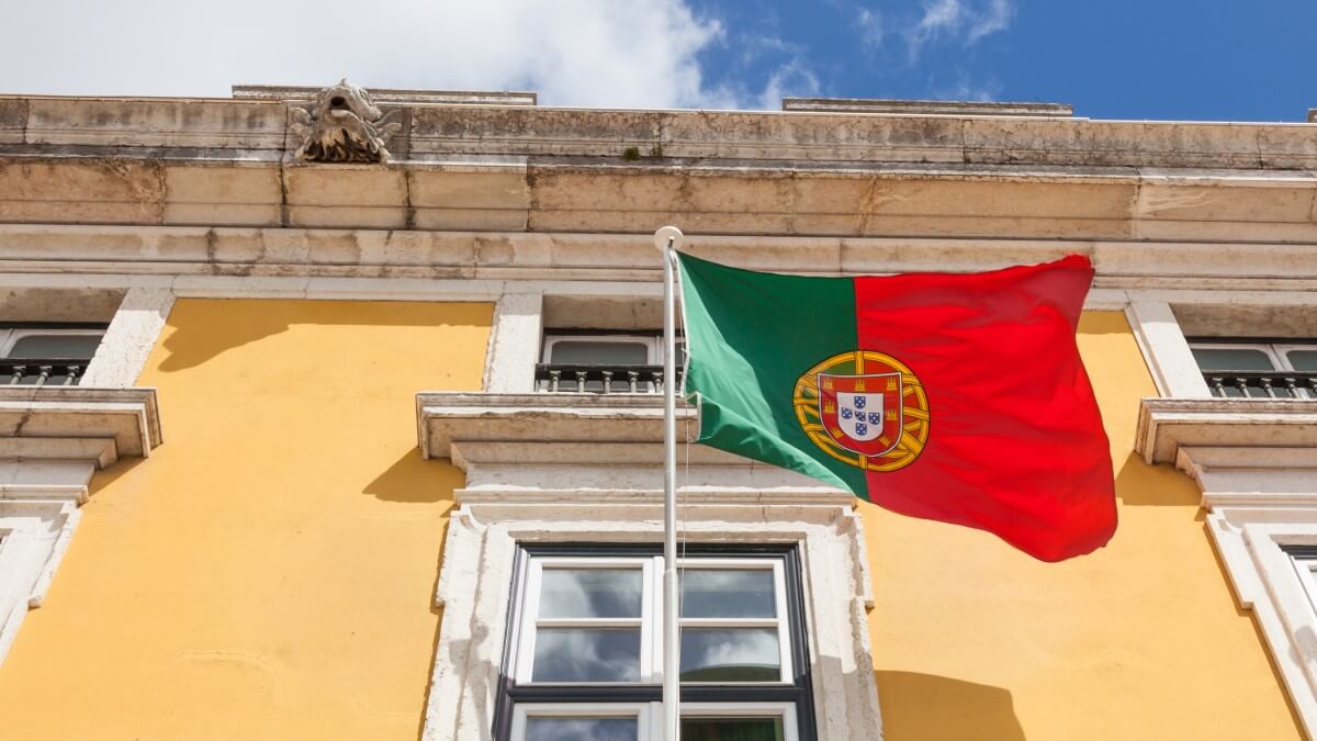 Portugal: Requests for Job-seeking Visas by Brazilians Mark Highest Increase in 2024