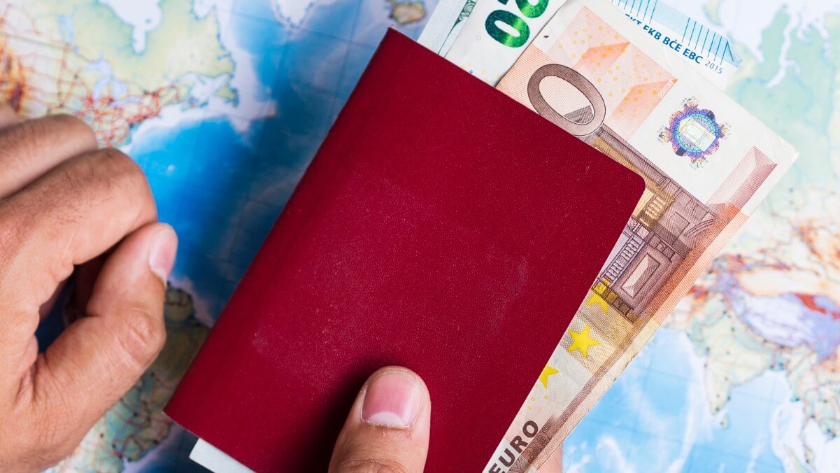 Brits Start Considering Non-Lucrative Visa an Alternative to Spanish Golden Visa Program